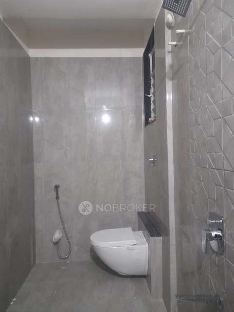 2 BHK Flat In Bn Hights for Rent  In Spine City Road