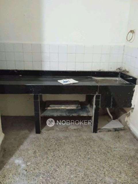 2 BHK Flat In Nav-sunita Co-op Society For Sale  In Kasba Peth