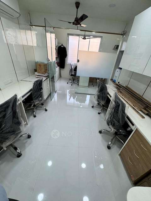 Office Space in Fort, Mumbai for Rent 