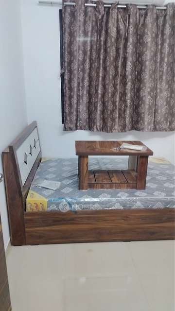 1 BHK Flat In Swaraj Apartment for Rent  In Rabale