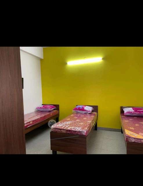 PG for Girls in Adugodi