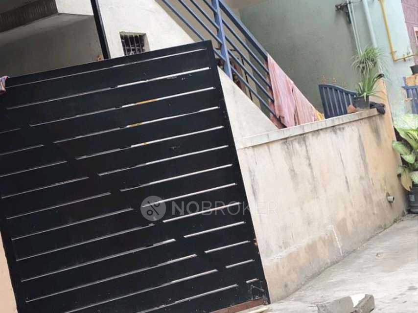 1 BHK Flat In Standalone  Building  for Lease  In Electronic City