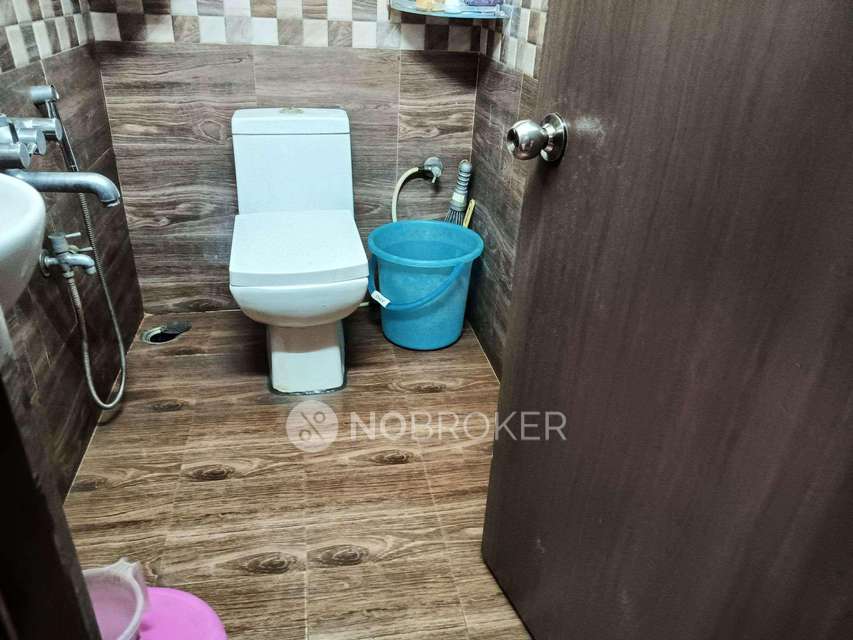 2 BHK Flat In Navyatha Heights For Sale  In Kondapur