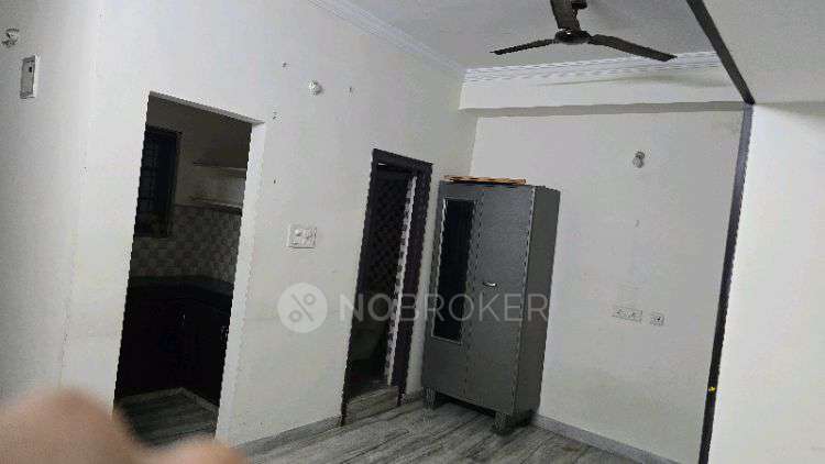 1 RK Flat In Independant Penthouse for Rent  In Plot No.1 Diamond Heights Main Road, Gopanapalli, Tellapur, Nallagandla, Telangana 500046, India