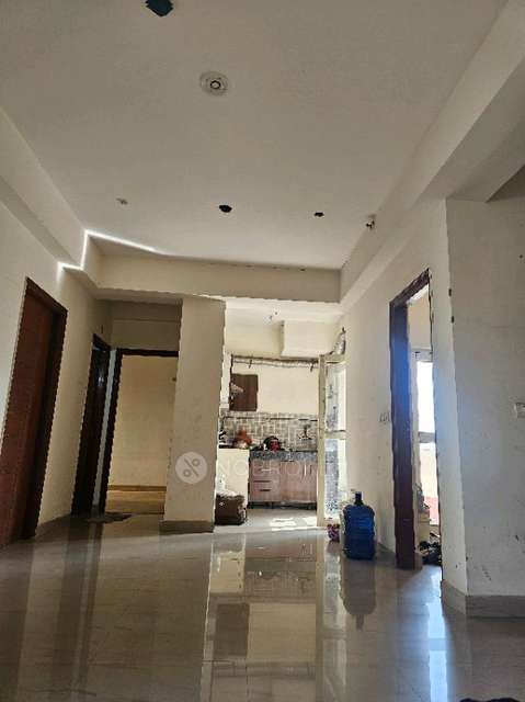 2 BHK Flat In Nimbus The Golden Palms for Rent  In Sector 168
