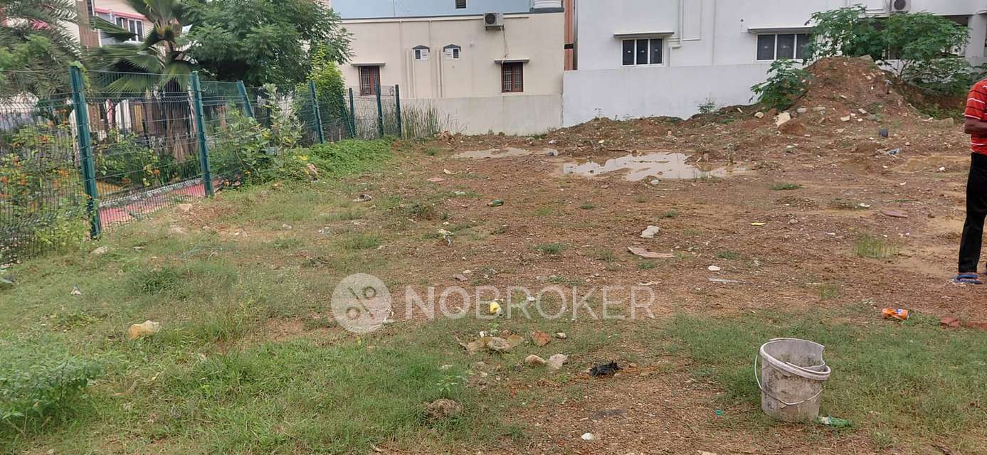 Plot For Sale  In Newry Sanctum In Sathyamurhty Nagar
