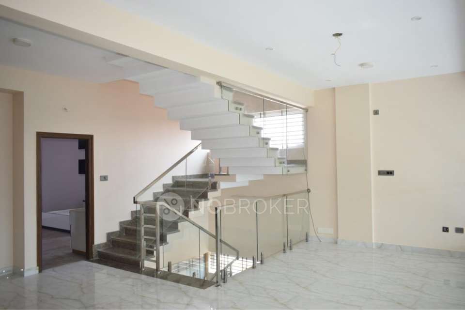 4+ BHK House for Rent  In Hsr Layout