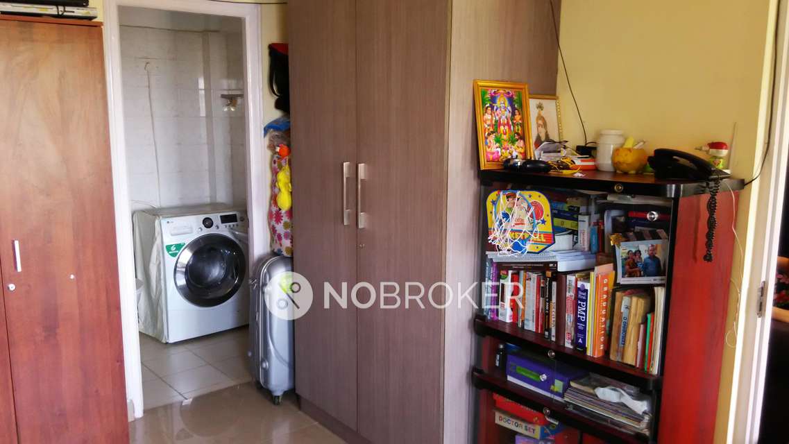 2 BHK Flat In Sterling Park  For Sale  In Sahakar Nagar