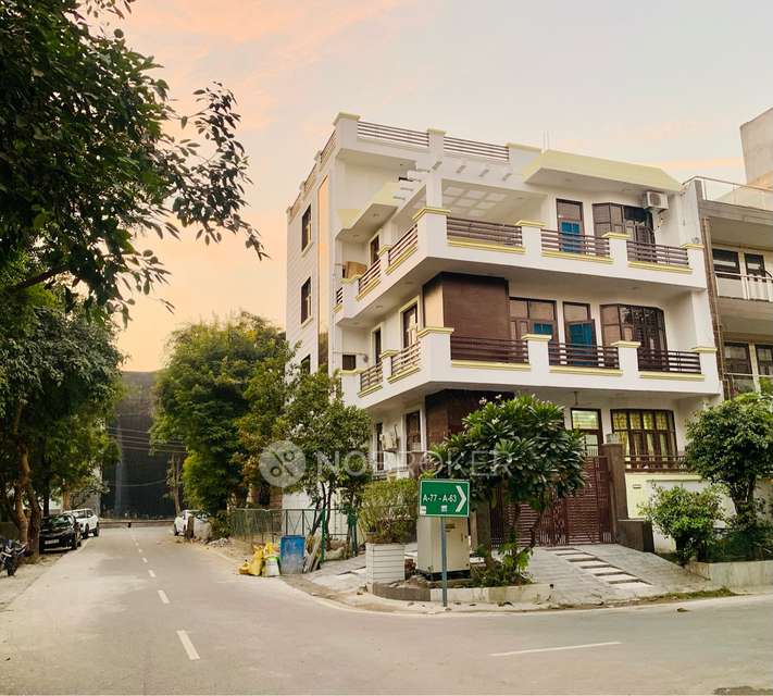 3 BHK Flat for Rent  In Sector 122 