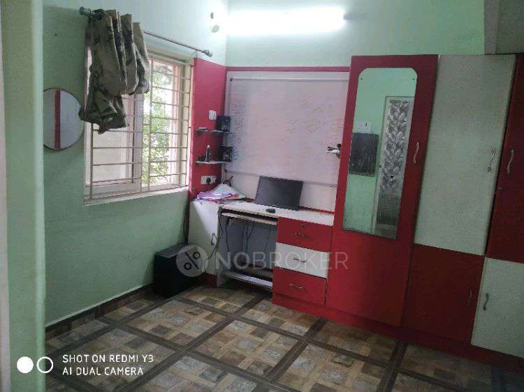 2 BHK Flat In Main Road Prime Location For Sale  In Madipakkam