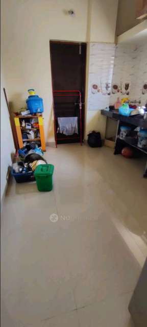 Shared Room for Female In 1 RK  In Avinash Palace, Kharadi In Sr No.12, Near Datta Flower Mill, Thite Nagar, Kharadi, Pune, Maharashtra 411014, India