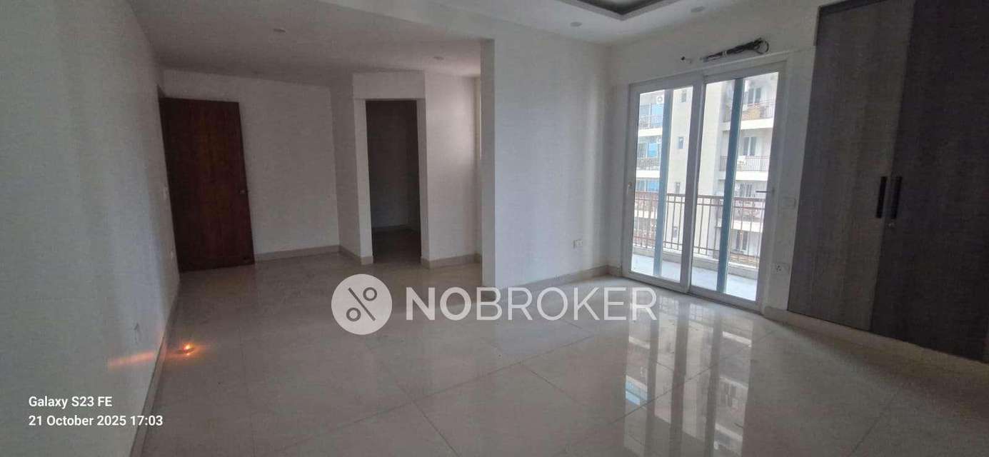 4+ BHK Flat In Aakriti Shantiniketan For Sale  In Sector 143b,