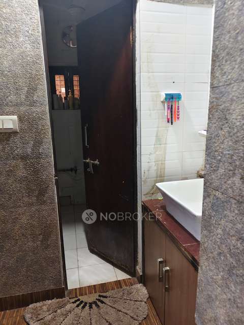 3 BHK Flat In Dda Flats, For Sale  In Dilshad Garden