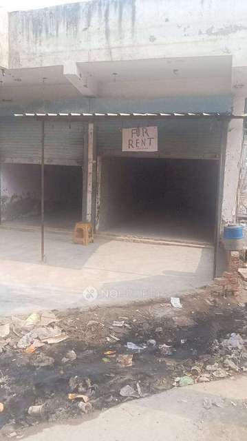 Shop in Kirari Suleman Nagar, Delhi for sale 