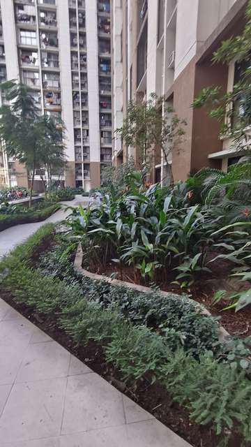 1 BHK Flat In Lodha Crown Viva For Sale  In Majiwada