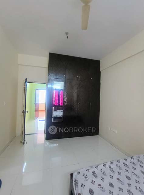 3 BHK Flat In Paramount Raghavendra Apartments for Rent  In Munnekollal