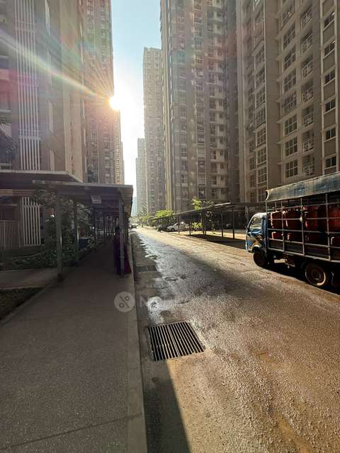 1 BHK Flat In Lodha Amara, Thane For Sale  In Thane