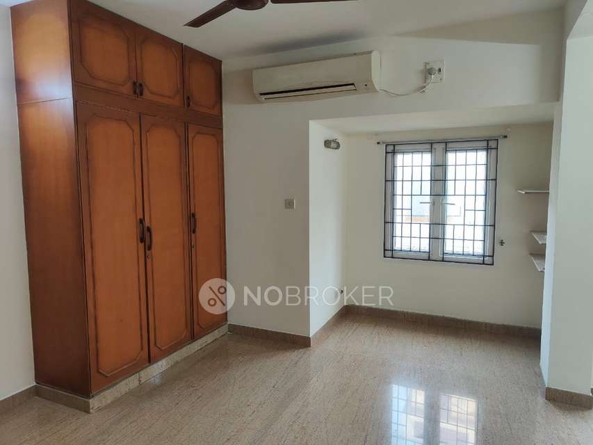 4 BHK Flat In Rajalaxmi  Apartment For Sale  In Besant Nagar
