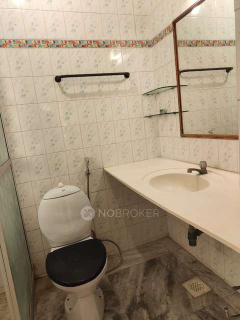 4 BHK Flat In Rajalaxmi  Apartment For Sale  In Besant Nagar