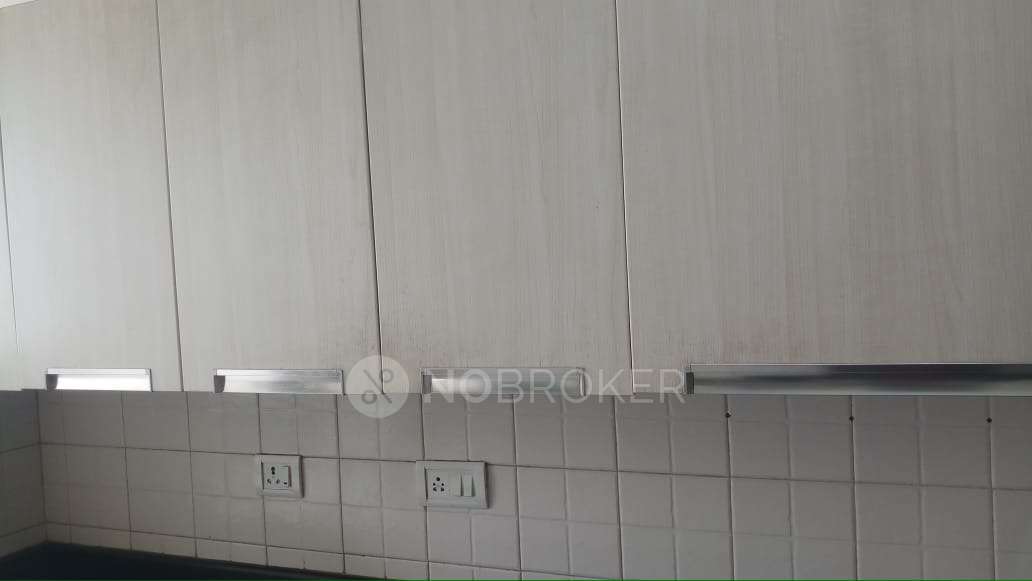 3 BHK Flat In Prestige Silver Dale for Rent  In  Sarjapur Road, Bangalore