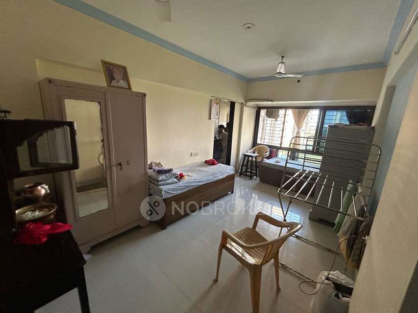 1 BHK Flat In Suyog Chs, Goregaon For Sale  In Goregaon One