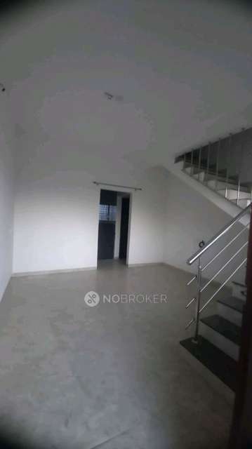 2 BHK House for Rent  In M4rw+2gw, Shikrapur, Maharashtra 412208, India