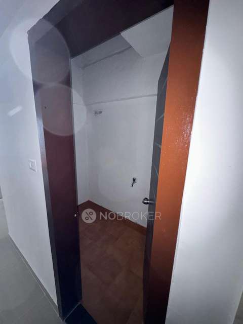 2 BHK Flat In Ratan Neptune Phase 2, Hadapsar for Rent  In Hadapsar