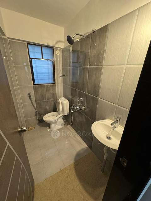 2 BHK Flat In Ratan Neptune Phase 2, Hadapsar for Rent  In Hadapsar