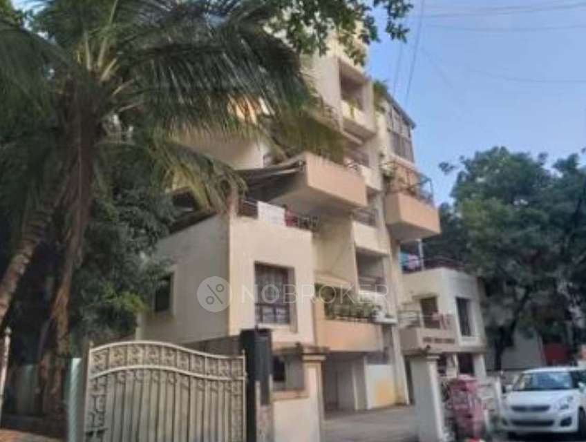 Shared Room for Male In 1 BHK  In Vakil Nagar Apartment In Erandwane