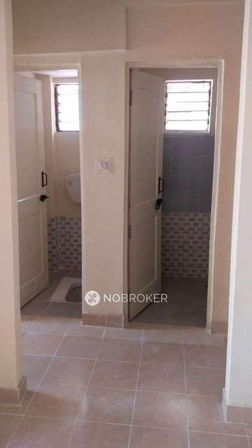 1 BHK Flat In Dda Lig Flats For Sale  In Sector 34