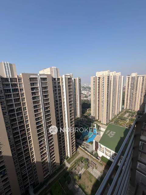 4 BHK Flat In Dee Heights Premiun For Sale  In Sec 121