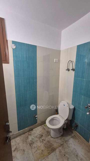 2 BHK Flat In Marut Plaza For Sale  In Mehrauli