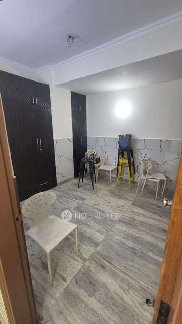 2 BHK Flat In Marut Plaza For Sale  In Mehrauli