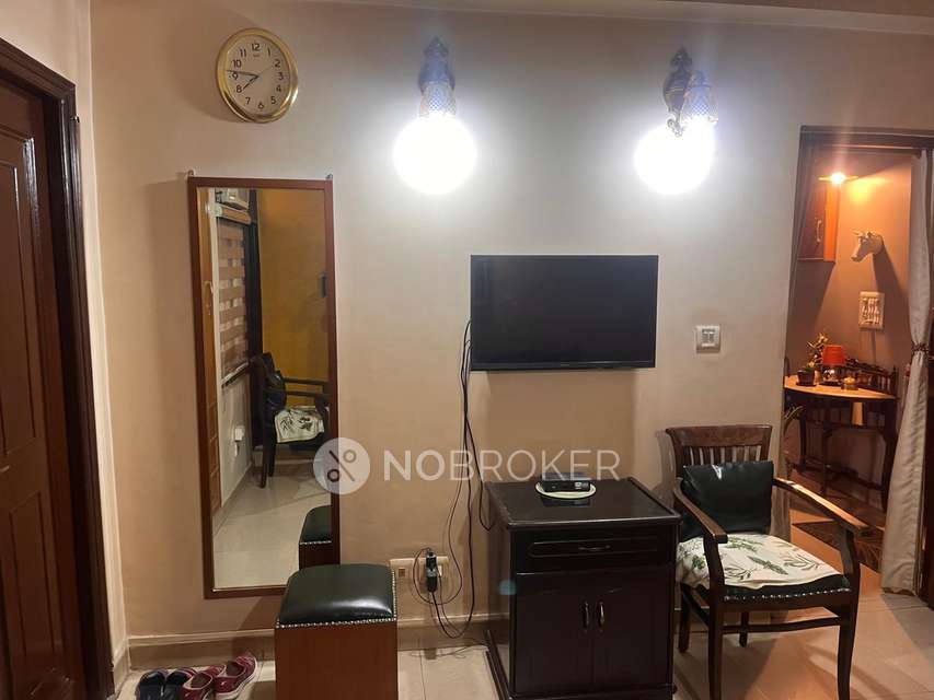 3 BHK Flat In Amrapali Royal,  Indirapuram, Ghaziabad  For Sale  In  Indirapuram, Ghaziabad