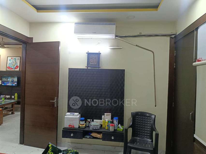 3 BHK Flat For Sale  In Shastri Nagar
