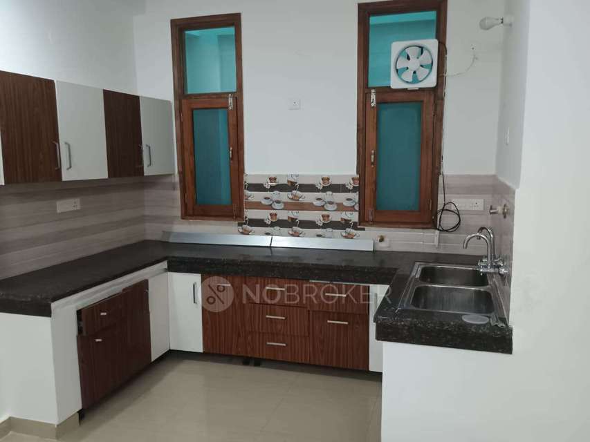 3 BHK Flat In Civil Lines for Rent  In Civil Lines