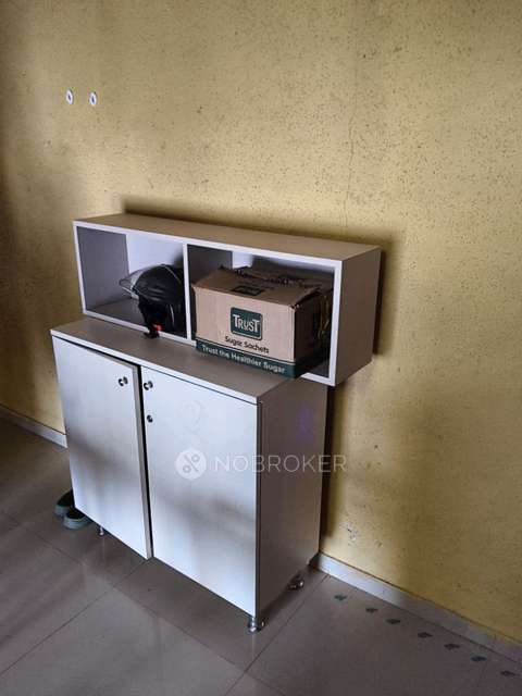 1 BHK Flat In Parth Vaibhav For Sale  In Malad East