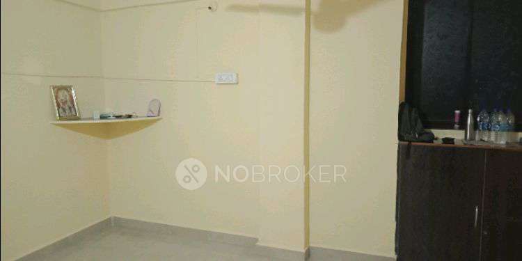 Shared Room for Male In 1 RK  In Shri Darshan Apartment In Thane