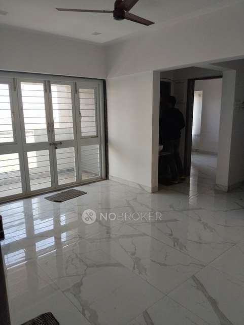 1 BHK Flat In 803,suvan Shades for Rent  In Mundhwa