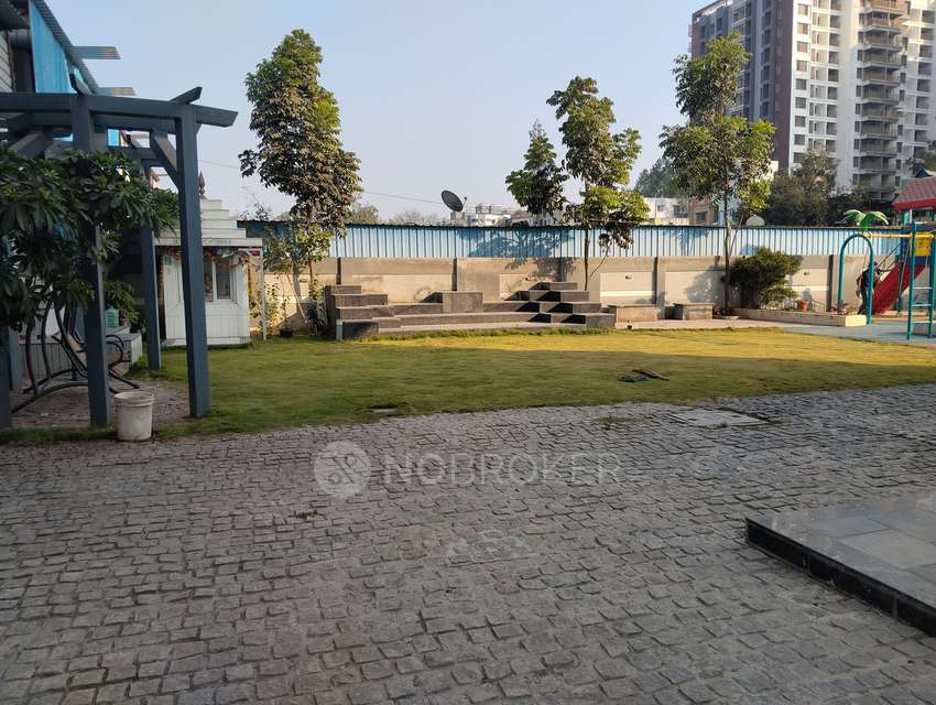 1 BHK Flat In 803,suvan Shades for Rent  In Mundhwa