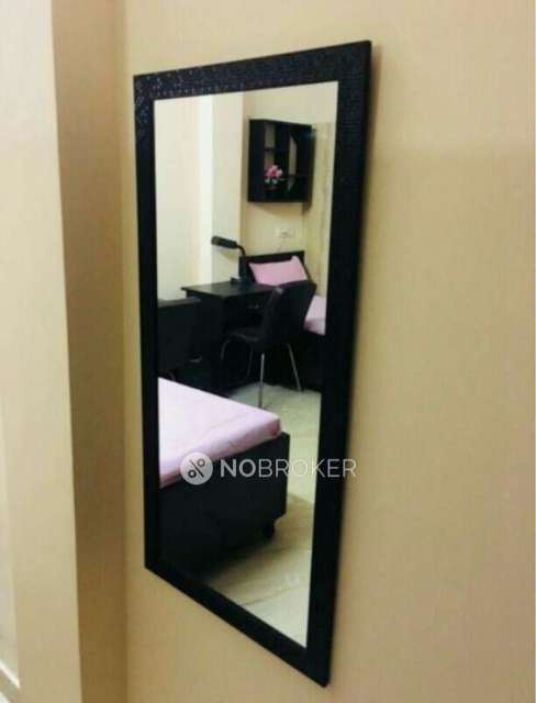 4 BHK Flat For Sale  In Karol Bagh