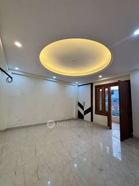 4+ BHK Flat In Aashirwad Homes  For Sale  In Sector 5