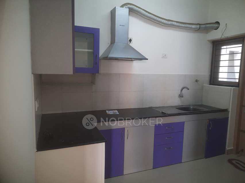 2 BHK Flat In Plaza Pristine Acres Phase1, Perumbakkam For Sale  In Perumbakkam