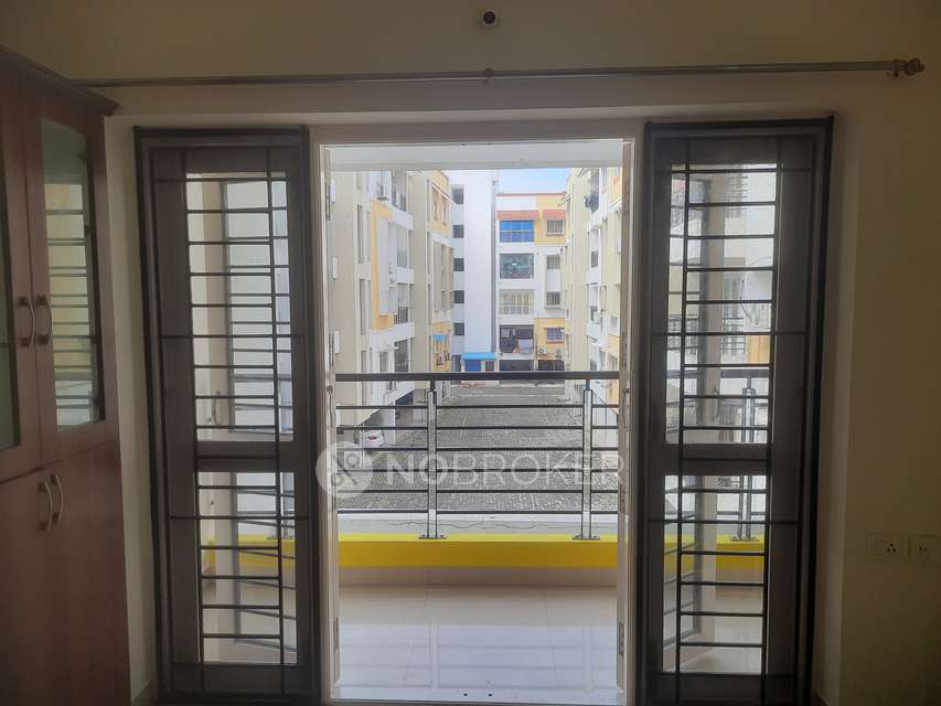 2 BHK Flat In Plaza Pristine Acres Phase1, Perumbakkam For Sale  In Perumbakkam