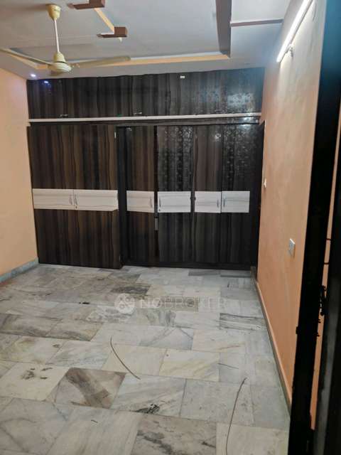 2 BHK House for Rent  In 5-82\104, Road No. 7, Bsr Colony, Kistareddypet, Telangana 502319, India