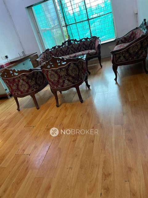 PG for Girls in Juhu