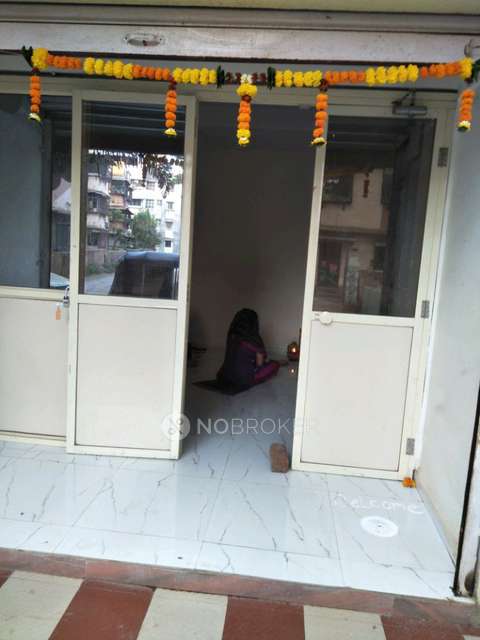 Shop in Sharada Apartment, Mumbai for Rent 