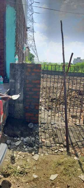 Plot For Sale  In Veltech Prince Hostel Gate