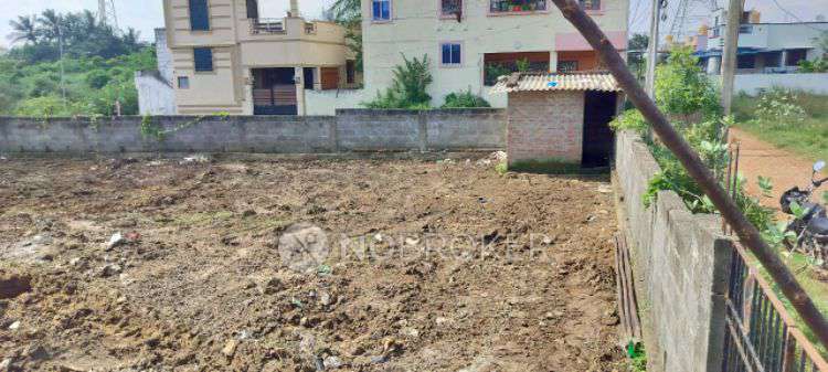 Plot For Sale  In Veltech Prince Hostel Gate