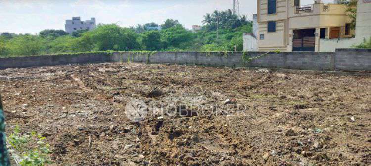 Plot For Sale  In Veltech Prince Hostel Gate